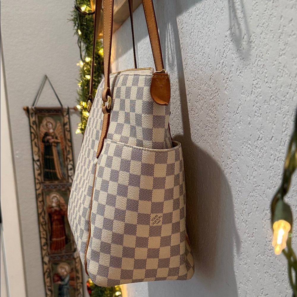 Louis Vuitton Damier Azur Totally MM Tote Bag Shoulder with Zipper - Picture 3 of 13